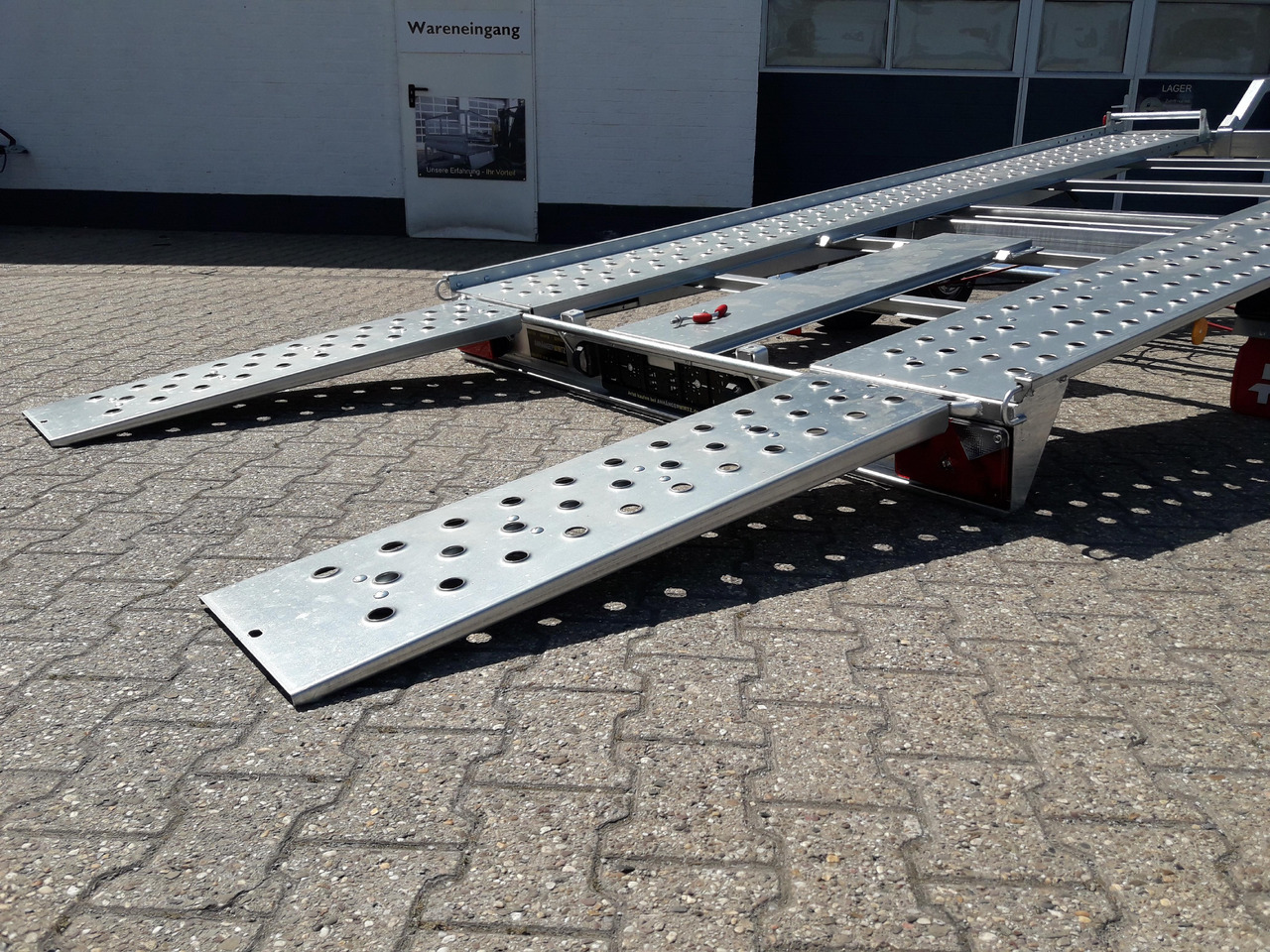 Cartrailer 2000 easyload ankippbar L-AT 400 T-K 2 400x205cm 10" (XL) 2000kg Modell 2024 - Autotransporter trailer: picture 4 Cartrailer 2000 easyload ankippbar L-AT 400 T-K 2 400x205cm 10" (XL) 2000kg Modell 2024 - Autotransporter trailer: picture 4