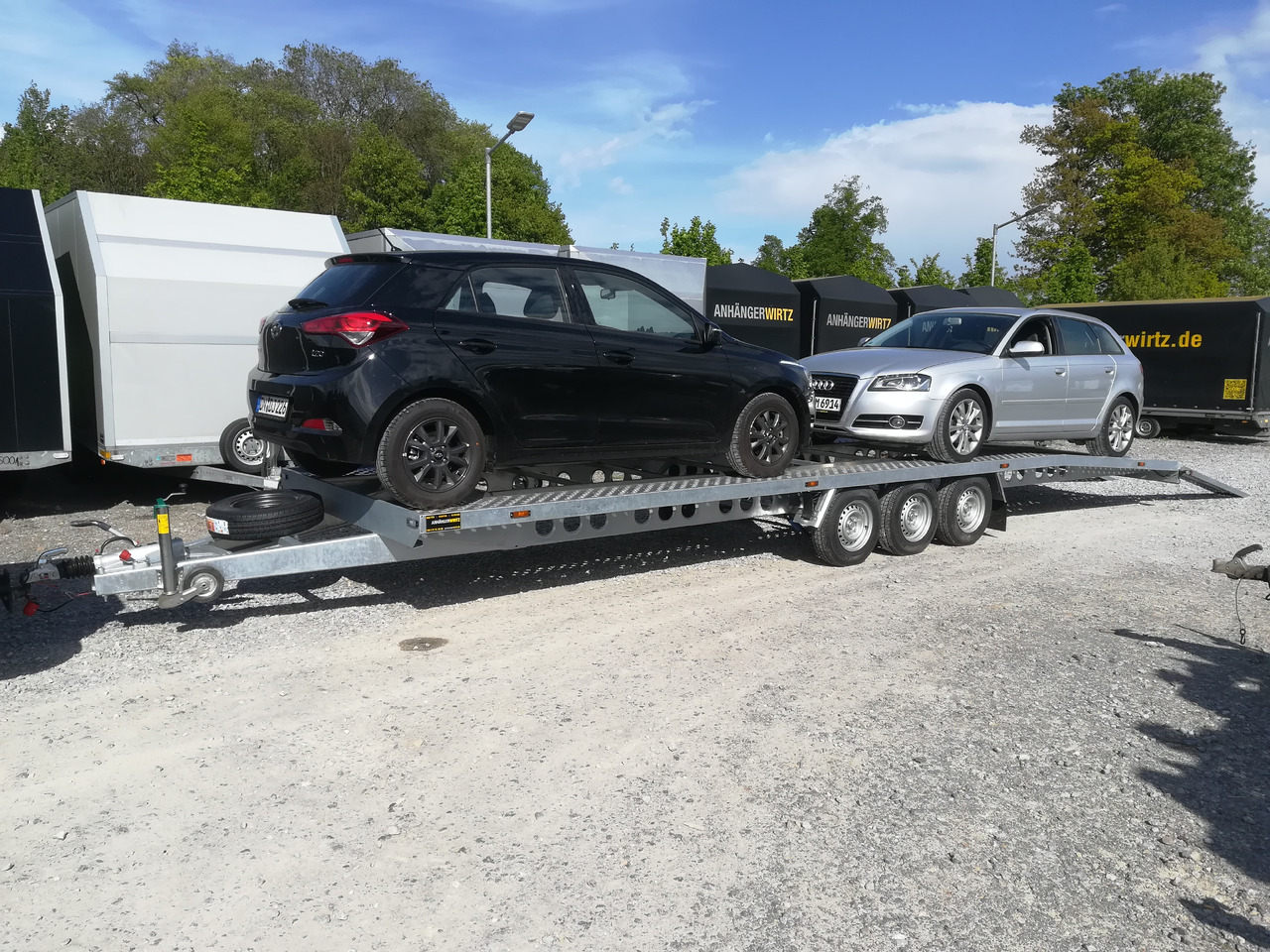 Cartrailer 3500 easyload knicklader 855x205cm Tridem 14" 3500kg für 2 PKW Modell 21 - Autotransporter trailer: picture 1 Cartrailer 3500 easyload knicklader 855x205cm Tridem 14" 3500kg für 2 PKW Modell 21 - Autotransporter trailer: picture 1