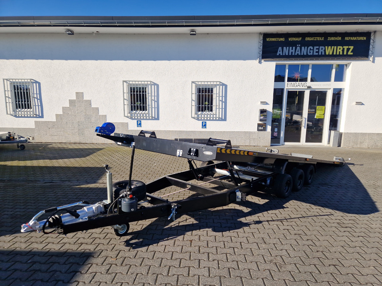 Cartrailer Expert 3560 easyload black 600x216cm hydr. kippbar Premium black Tridem 10" 100kmH 3500kg - Autotransporter trailer: picture 1 Cartrailer Expert 3560 easyload black 600x216cm hydr. kippbar Premium black Tridem 10" 100kmH 3500kg - Autotransporter trailer: picture 1