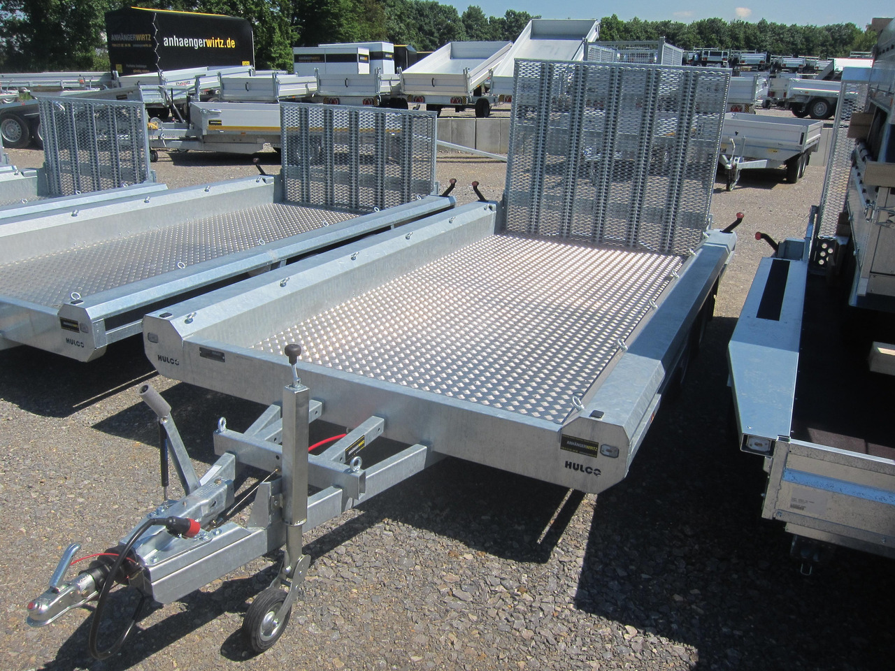 HULCO TERRAX Aluboden 394x180x27cm Heckrampe 150cm (XL) 3000kg - Plant trailer: picture 1 HULCO TERRAX Aluboden 394x180x27cm Heckrampe 150cm (XL) 3000kg - Plant trailer: picture 1