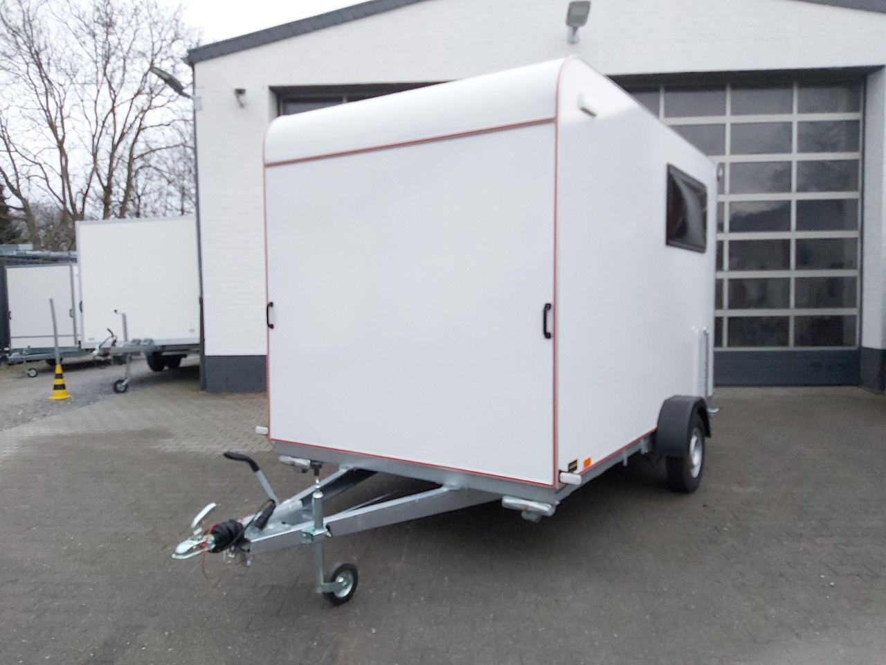 Caravan Koffer Sport Camp TFS 360.01 360x200x210cm aero Seitentür Heckrampe Fenster Bett (L) 100kmH 1300kg: picture 15