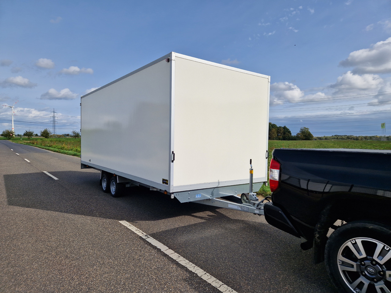 Kofferanhänger AZHLC 3560/244 S40 601x244x225cm Cargotüren (XXXL) 13" 3500kg - Closed box trailer: picture 3 Kofferanhänger AZHLC 3560/244 S40 601x244x225cm Cargotüren (XXXL) 13" 3500kg - Closed box trailer: picture 3