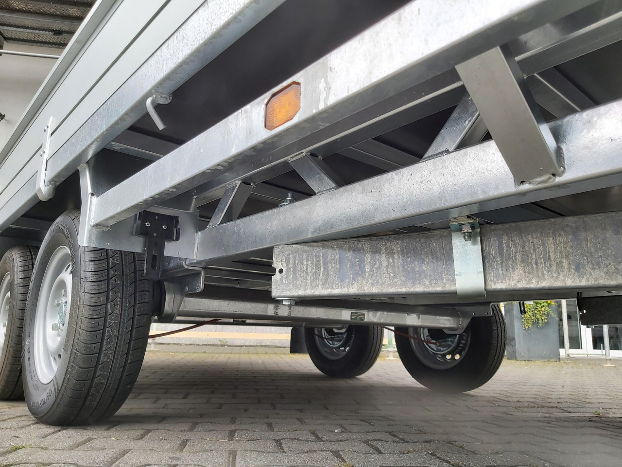 Dropside/ Flatbed trailer MEDAX - 2 3000 405x203x30cm 12" niedrig Fahrwerk (XL) 3000kg: picture 7