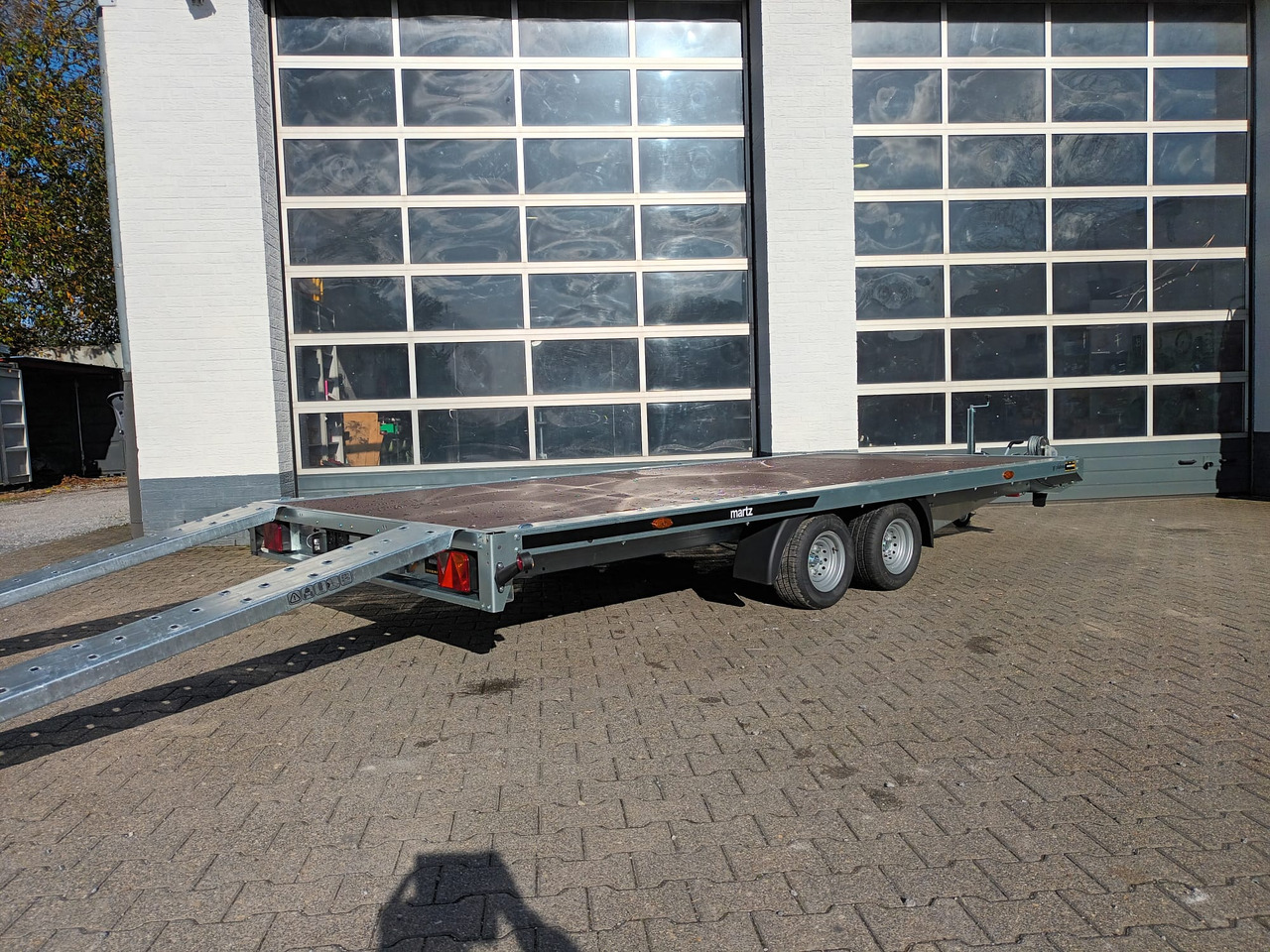 Martz GT PLATAU 450/2 450x216cm Auffahrrampen Stahl 10" 3000kg - Dropside/ Flatbed trailer: picture 1 Martz GT PLATAU 450/2 450x216cm Auffahrrampen Stahl 10" 3000kg - Dropside/ Flatbed trailer: picture 1