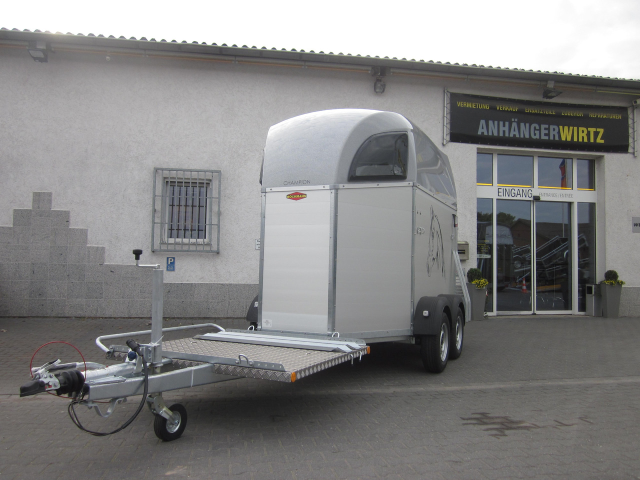 Pferdeanhänger Böckmann Champion C Kutschentransport CFF+ 100 km/H 2700kg - Horse trailer: picture 1 Pferdeanhänger Böckmann Champion C Kutschentransport CFF+ 100 km/H 2700kg - Horse trailer: picture 1