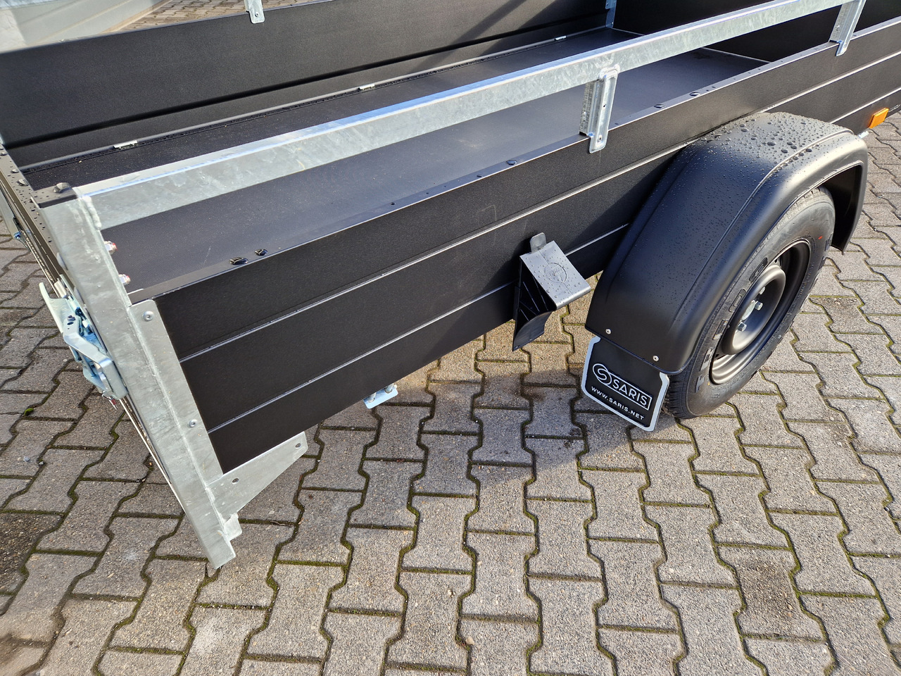 Car trailer Saris Anhänger DV135 McAlu Pro MP 255x133x43cm blackline (S) 1350kg black deal Aktion: picture 13