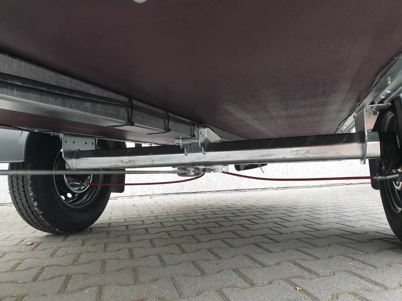 Saris BMG 135 Classic Wood 255x133x45cm (S) 1350kg Abverkauf Aktion - Car trailer: picture 4 Saris BMG 135 Classic Wood 255x133x45cm (S) 1350kg Abverkauf Aktion - Car trailer: picture 4