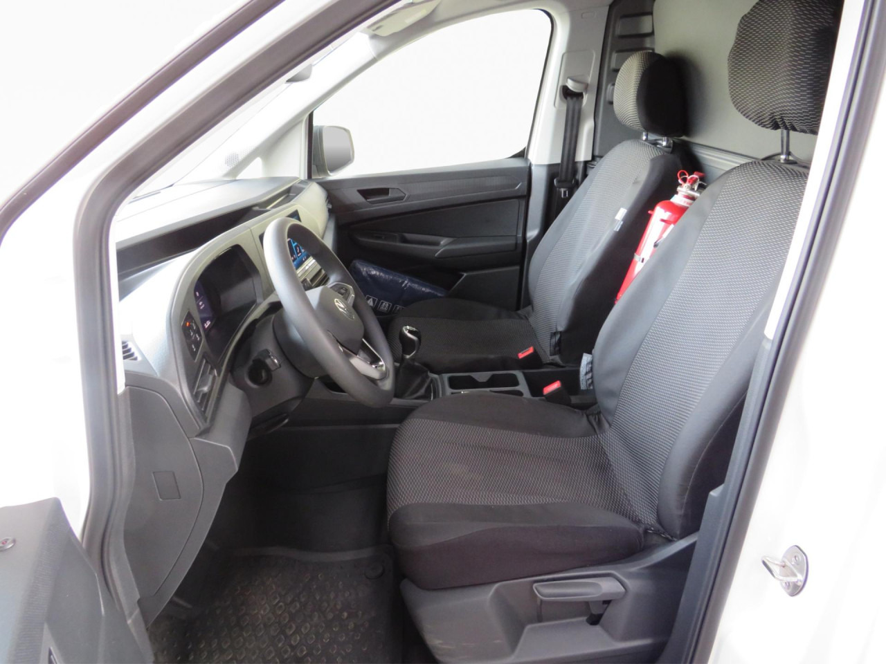 VOLKSWAGEN Caddy Cargo 2.0 TDI 75 kW Klima ZV - Small van: picture 2 VOLKSWAGEN Caddy Cargo 2.0 TDI 75 kW Klima ZV - Small van: picture 2