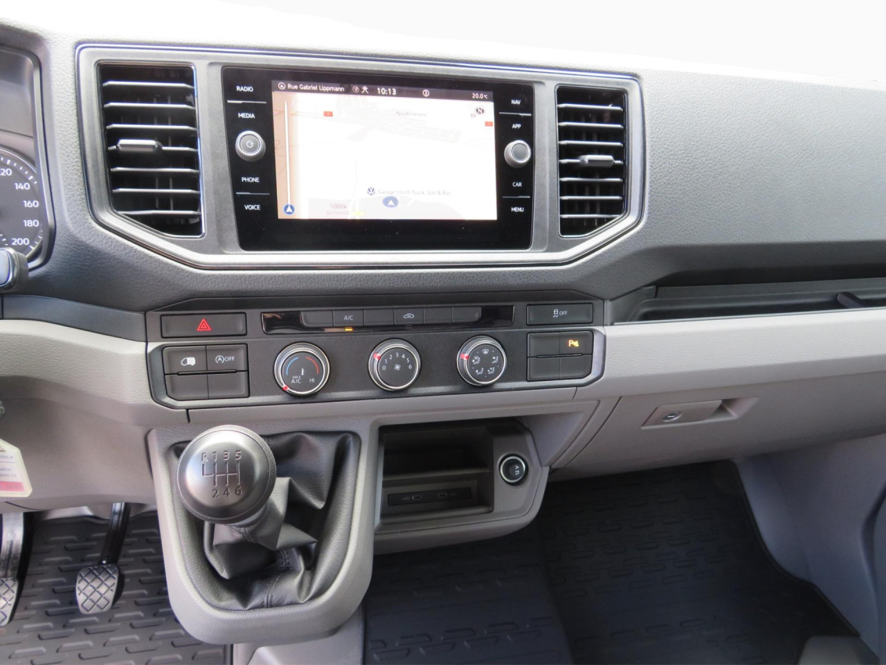 VOLKSWAGEN Crafter 35 L3H3 Kasten Klima Navi ZV - Panel van: picture 4 VOLKSWAGEN Crafter 35 L3H3 Kasten Klima Navi ZV - Panel van: picture 4