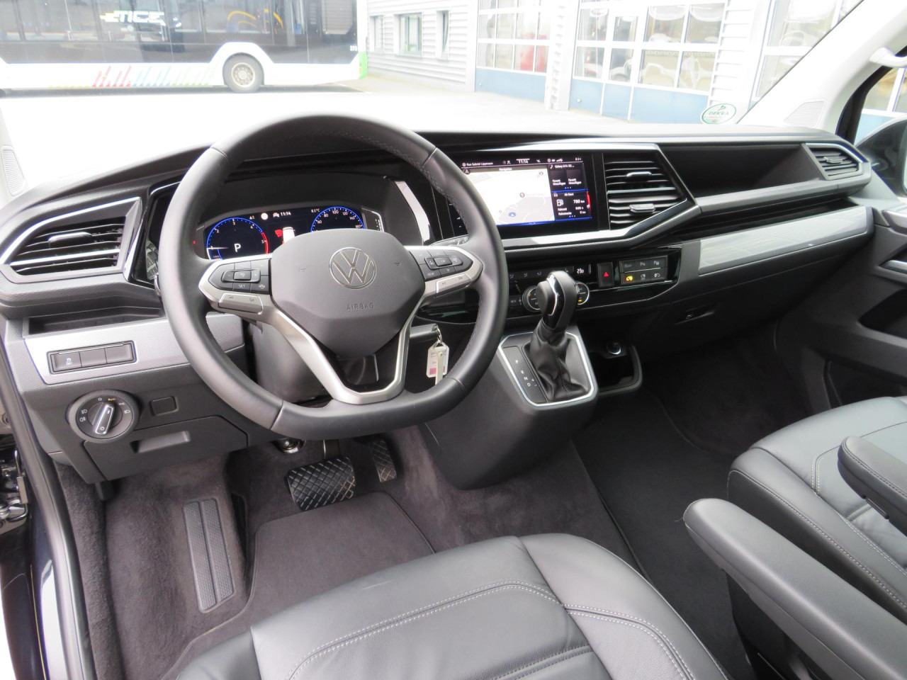 Car VOLKSWAGEN T6.1 Multivan Comfortline Edition Court Bluetooth: picture 8