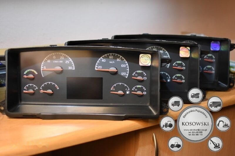 - Dashboard for Truck: picture 2 - Dashboard for Truck: picture 2
