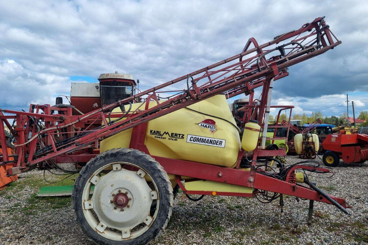 Hardi Commander 2600 - Trailed sprayer: picture 1 Hardi Commander 2600 - Trailed sprayer: picture 1