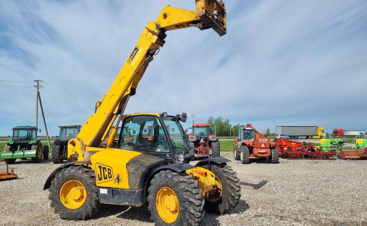 JCB 535-95 - Farm tractor: picture 4 JCB 535-95 - Farm tractor: picture 4