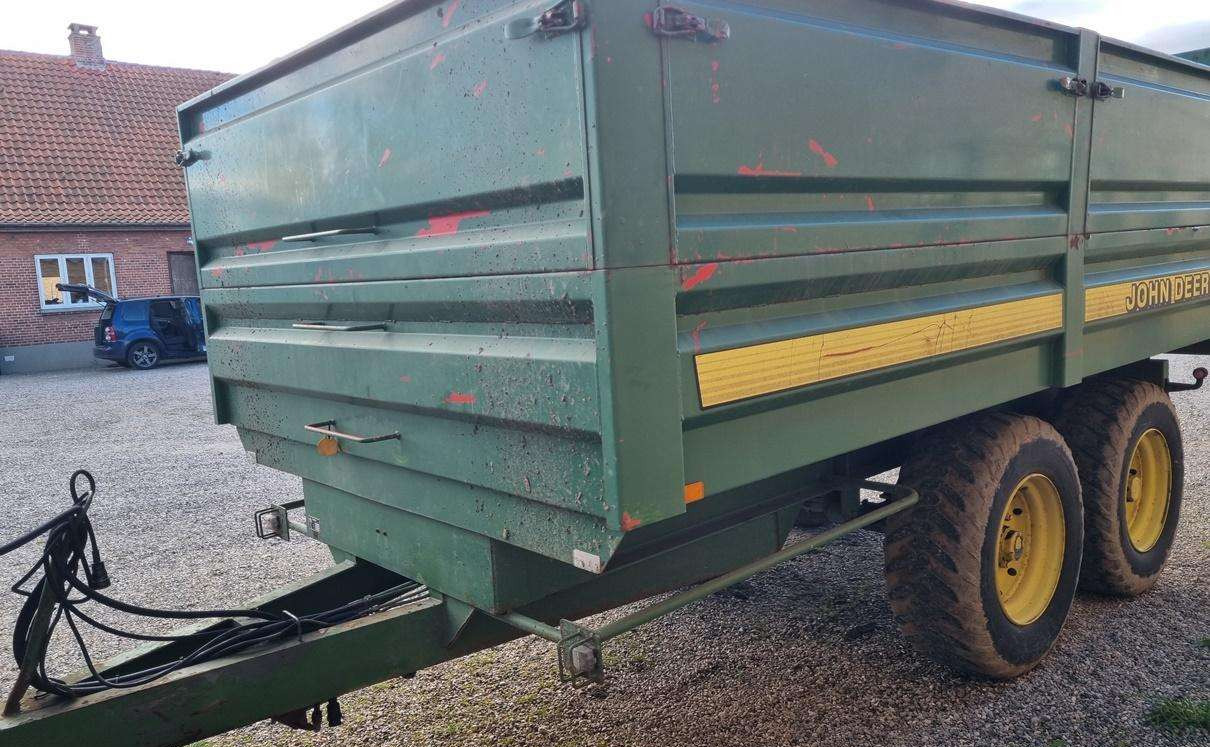 Kimadan LBC 100 BT - Farm tipping trailer/ Dumper: picture 3 Kimadan LBC 100 BT - Farm tipping trailer/ Dumper: picture 3