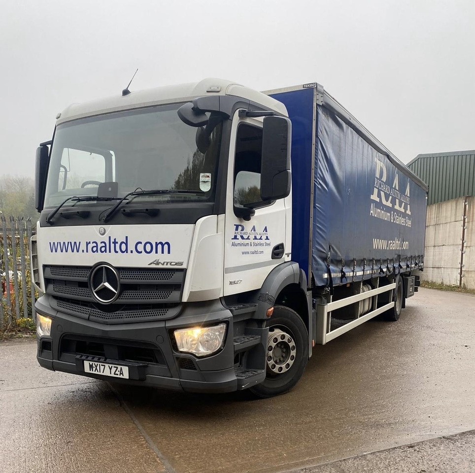 Mercedes 1827 - Curtainsider truck: picture 1 Mercedes 1827 - Curtainsider truck: picture 1