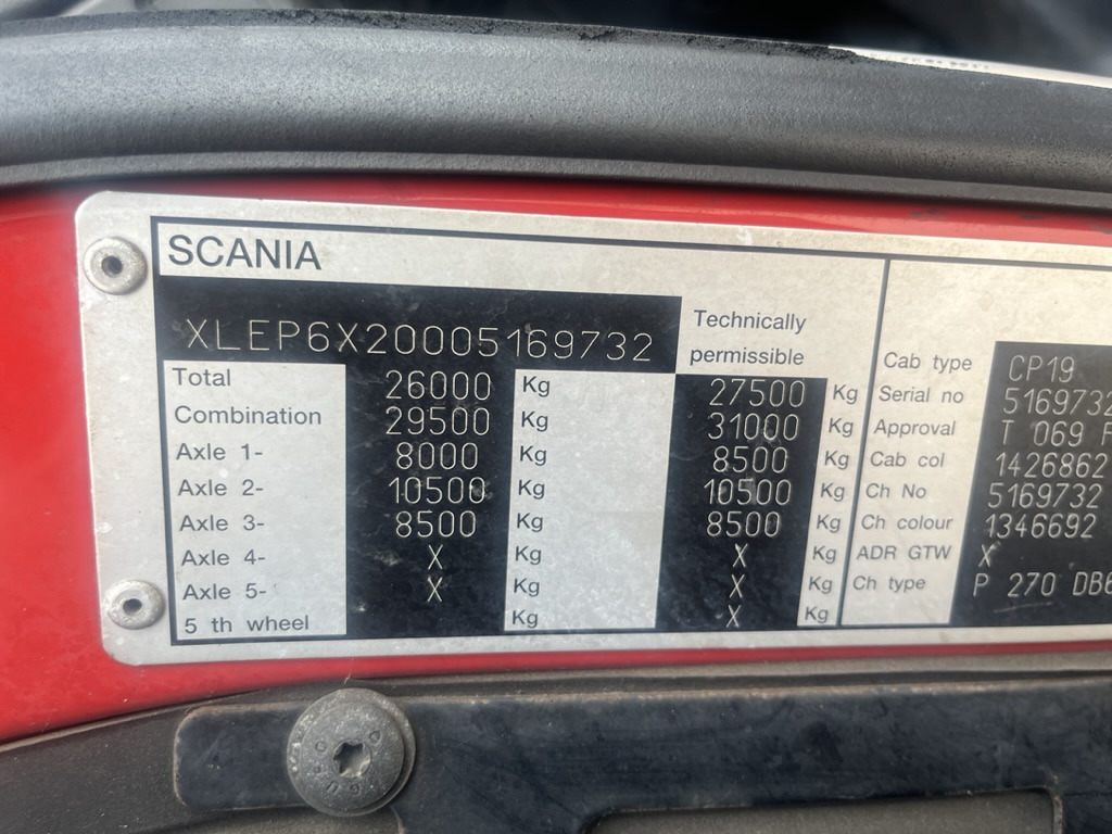 Scania P270 6x2 Curtain side. - Curtainsider truck: picture 5 Scania P270 6x2 Curtain side. - Curtainsider truck: picture 5