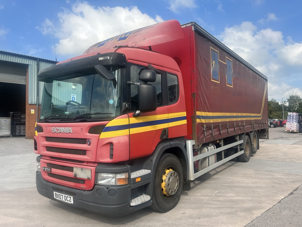 Scania P270 6x2 Curtain side. - Curtainsider truck: picture 1 Scania P270 6x2 Curtain side. - Curtainsider truck: picture 1