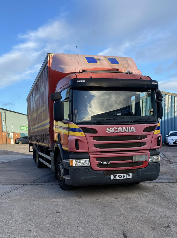 Scania P280 6x2 Curtain side - Curtainsider truck: picture 2 Scania P280 6x2 Curtain side - Curtainsider truck: picture 2