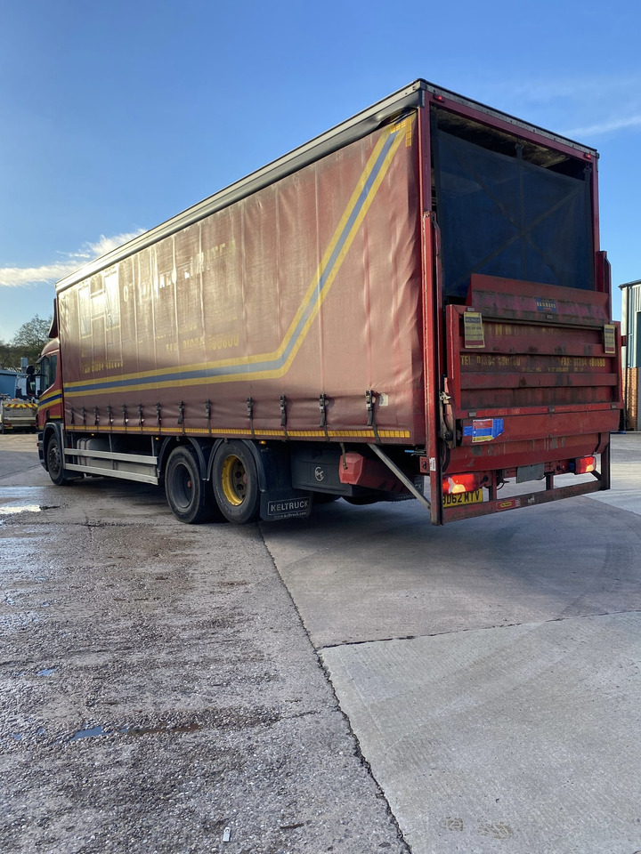 Scania P280 6x2 Curtain side - Curtainsider truck: picture 4 Scania P280 6x2 Curtain side - Curtainsider truck: picture 4