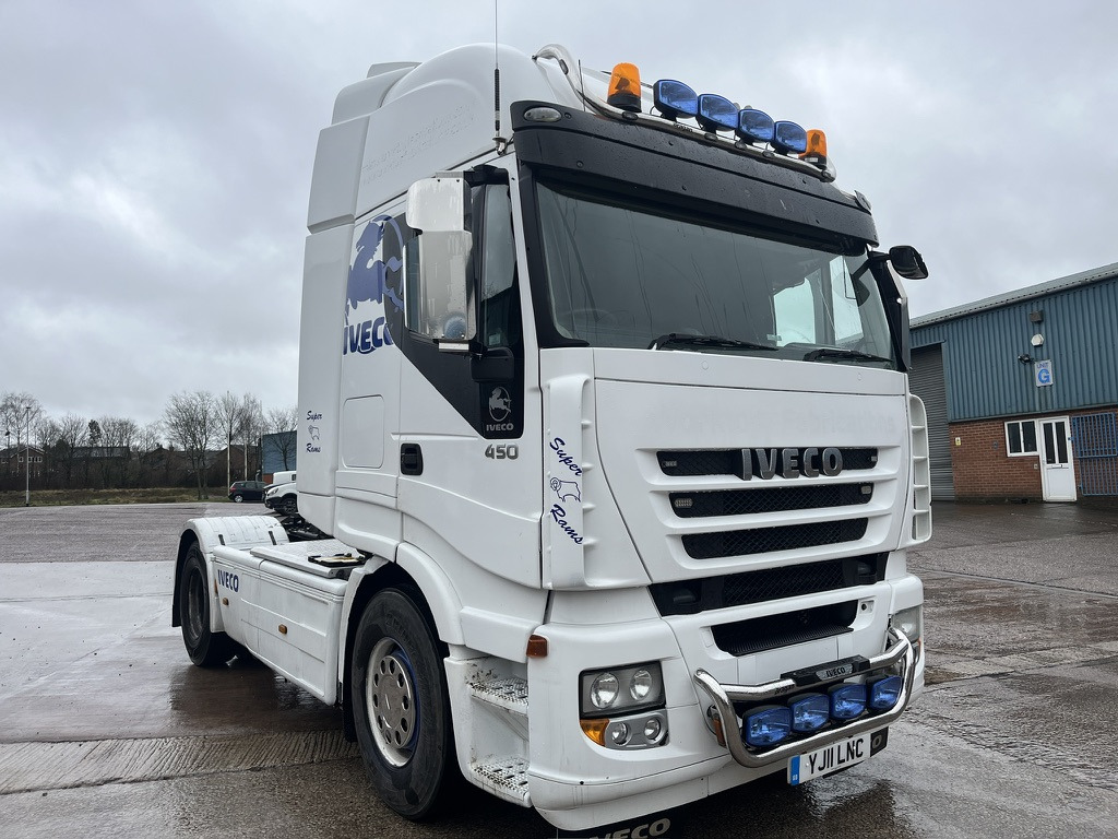 Iveco Stralis 450 4x2 Tractor Unit - Tractor unit: picture 3 Iveco Stralis 450 4x2 Tractor Unit - Tractor unit: picture 3