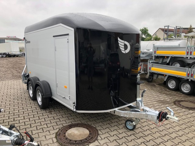 Cheval Liberte Debon Roadster 700 Alu + Türe 2600 kg, 100 km/h, 375x180x202cm - Closed box trailer: picture 1 Cheval Liberte Debon Roadster 700 Alu + Türe 2600 kg, 100 km/h, 375x180x202cm - Closed box trailer: picture 1