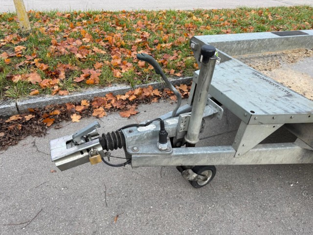 Hapert Indigo LF Baumaschinenanhänger 3,0 to. 3000 x 1500 x 300 mm - Car trailer: picture 2 Hapert Indigo LF Baumaschinenanhänger 3,0 to. 3000 x 1500 x 300 mm - Car trailer: picture 2