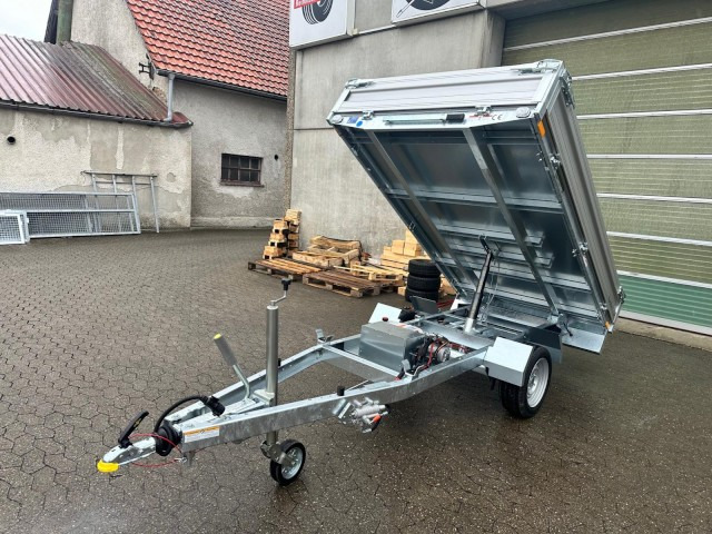 Humbaur HUK 182715 Heckkipper 1,8 t. E-Pumpe, 2680 x 1500 x 300mm - Tipper trailer: picture 1 Humbaur HUK 182715 Heckkipper 1,8 t. E-Pumpe, 2680 x 1500 x 300mm - Tipper trailer: picture 1