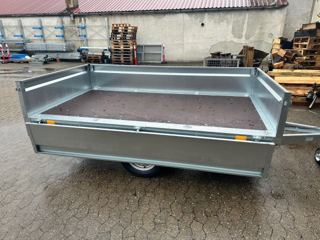 Neptun GN131, N13-263 KPS, 1300 kg 2630 x 1450 x 400 mm - Car trailer: picture 1 Neptun GN131, N13-263 KPS, 1300 kg 2630 x 1450 x 400 mm - Car trailer: picture 1