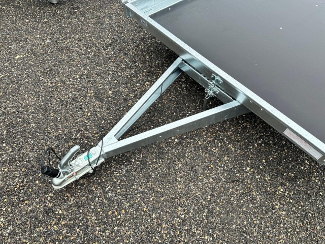 Neptun GN152, N7-305 multi, 750 kg 3050 x 1660 x 100 mm - Car trailer: picture 2 Neptun GN152, N7-305 multi, 750 kg 3050 x 1660 x 100 mm - Car trailer: picture 2