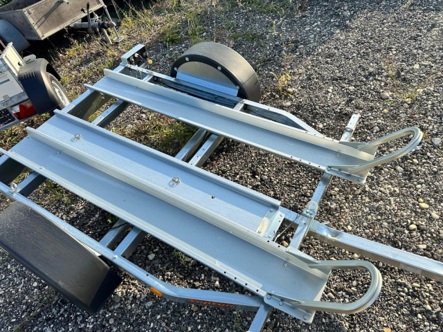 Neptun Motorradanhänger GN064, N6-220 pm2, 100 km/h 0,75 t. 2250 x 1300 x 31 mm - Motorcycle trailer: picture 5 Neptun Motorradanhänger GN064, N6-220 pm2, 100 km/h 0,75 t. 2250 x 1300 x 31 mm - Motorcycle trailer: picture 5