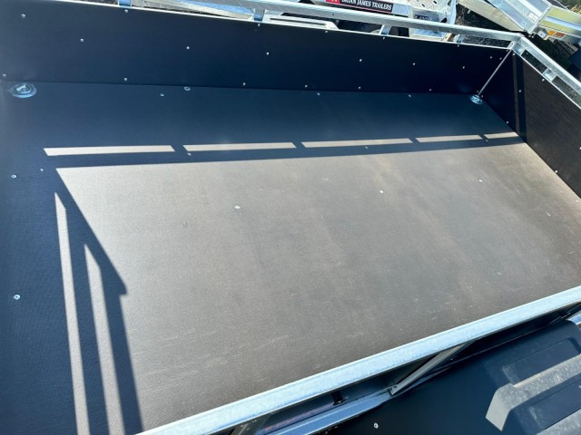 Neptun Tieflader BOIS, GN127, N13-236 bois, 1,3 to. 2360 x 1290 x 360 mm - Car trailer: picture 5 Neptun Tieflader BOIS, GN127, N13-236 bois, 1,3 to. 2360 x 1290 x 360 mm - Car trailer: picture 5