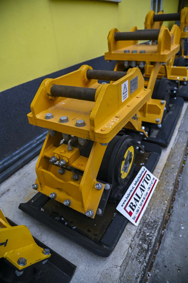 Plate compactor VIBROBAT 04 - Attachment for Excavator: picture 5 Plate compactor VIBROBAT 04 - Attachment for Excavator: picture 5