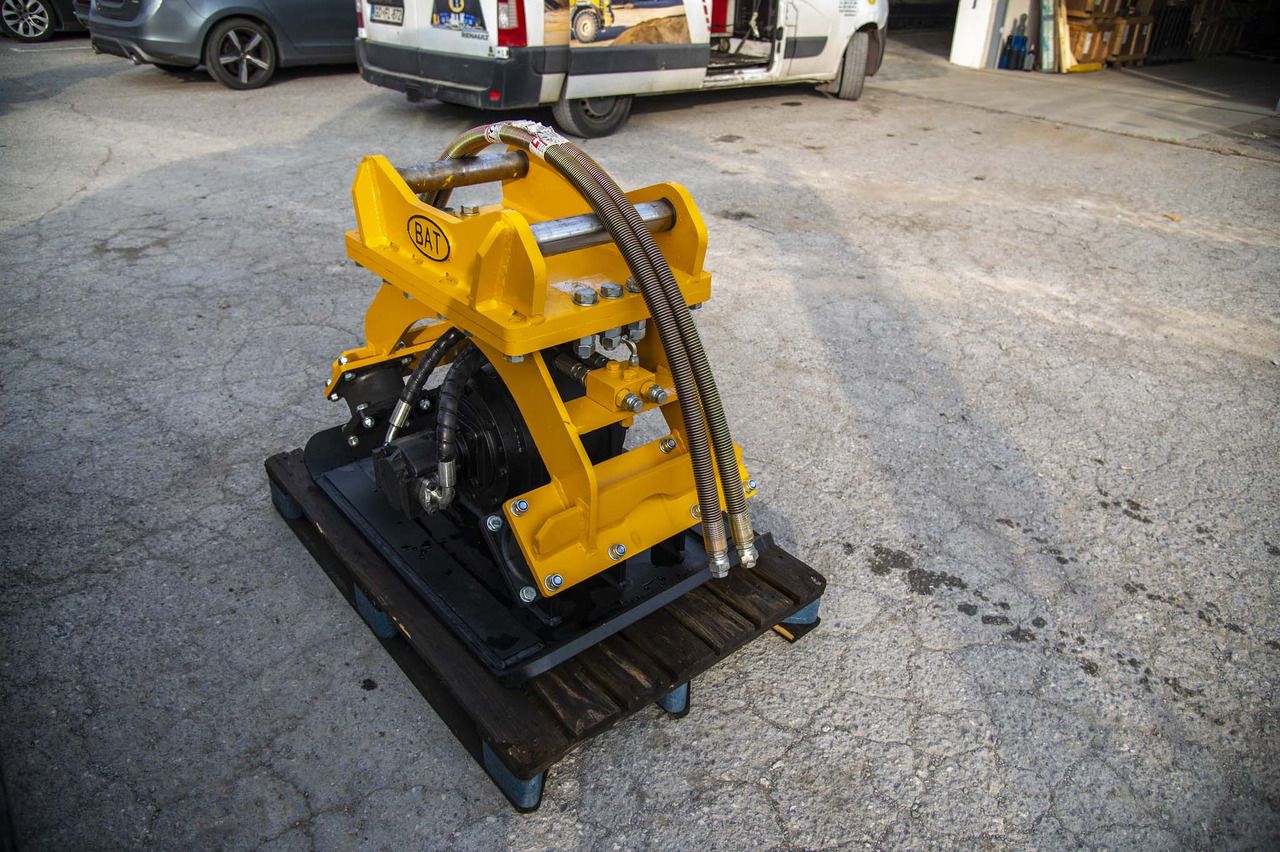 New Attachment for Excavator Plate compactor Vibro BAT06: picture 8