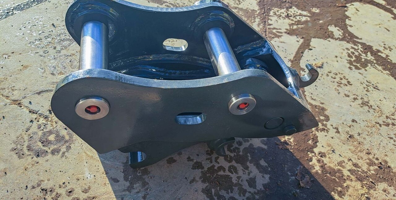 BQC 03M mini - Quick coupler for Mini excavator: picture 4 BQC 03M mini - Quick coupler for Mini excavator: picture 4