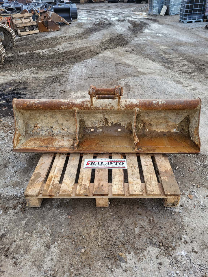 Ditch cleaning bucket 1800 mm S60 for 8-12 ton excavators - Excavator bucket for Construction machinery: picture 1 Ditch cleaning bucket 1800 mm S60 for 8-12 ton excavators - Excavator bucket for Construction machinery: picture 1