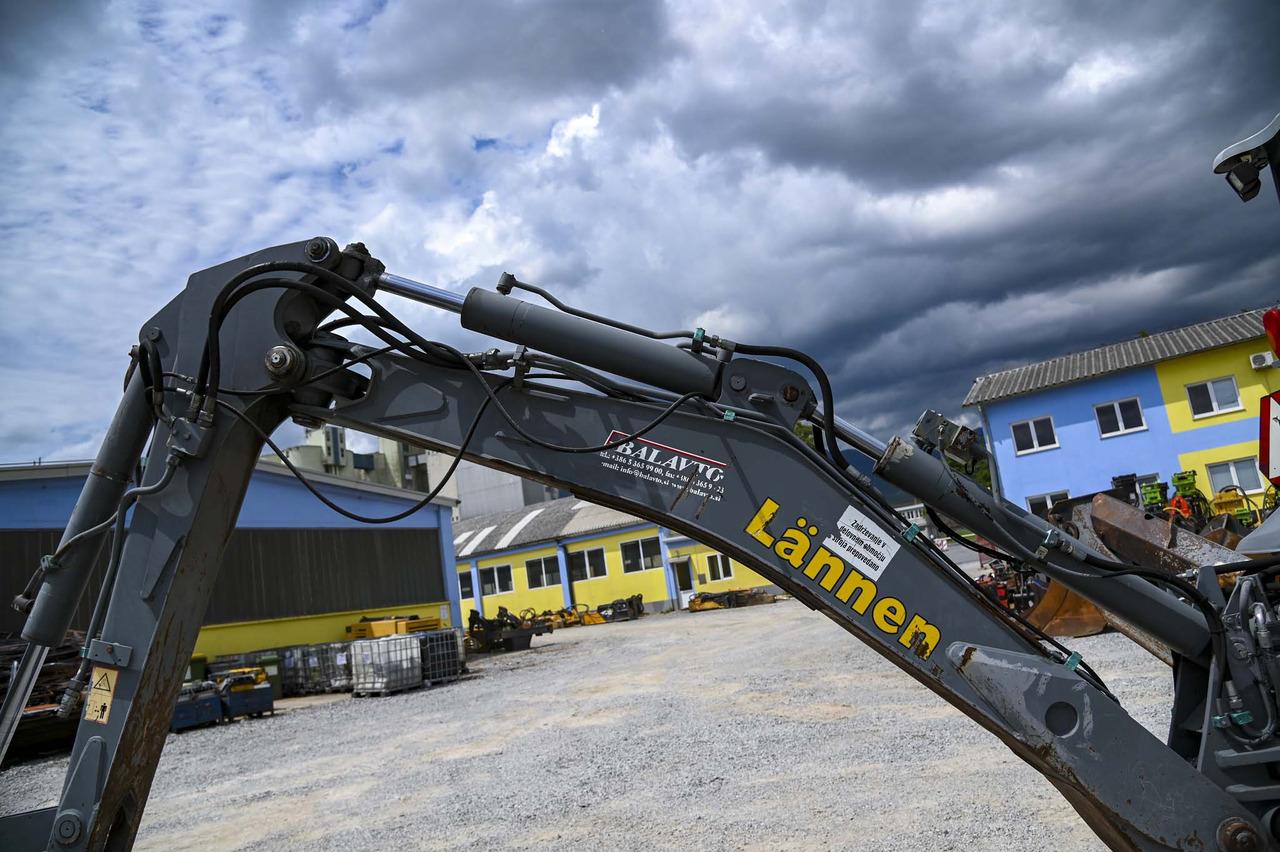 Backhoe loader Lännen 8600E: picture 46