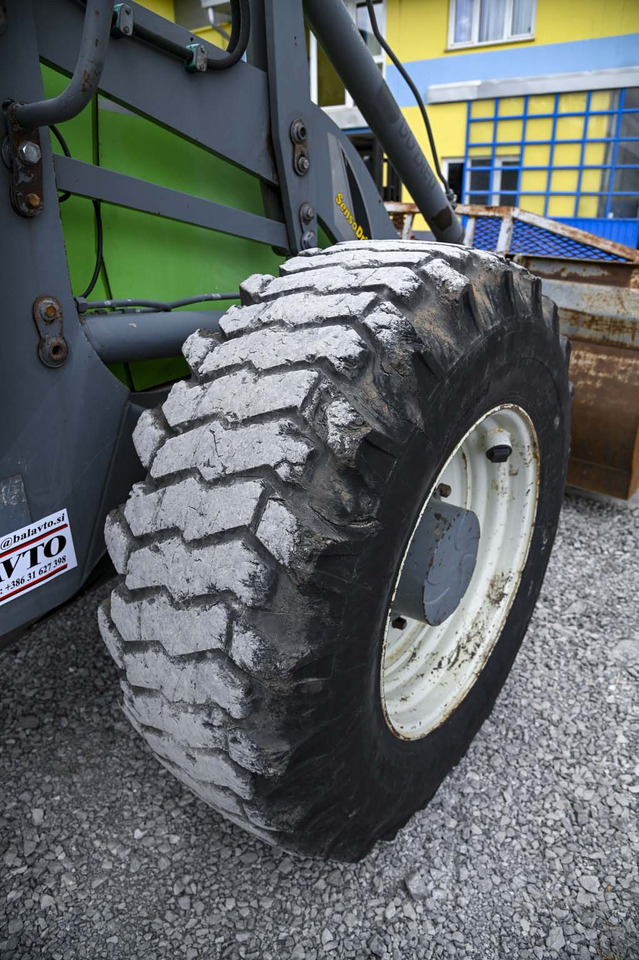 Backhoe loader Lännen 8600E: picture 25