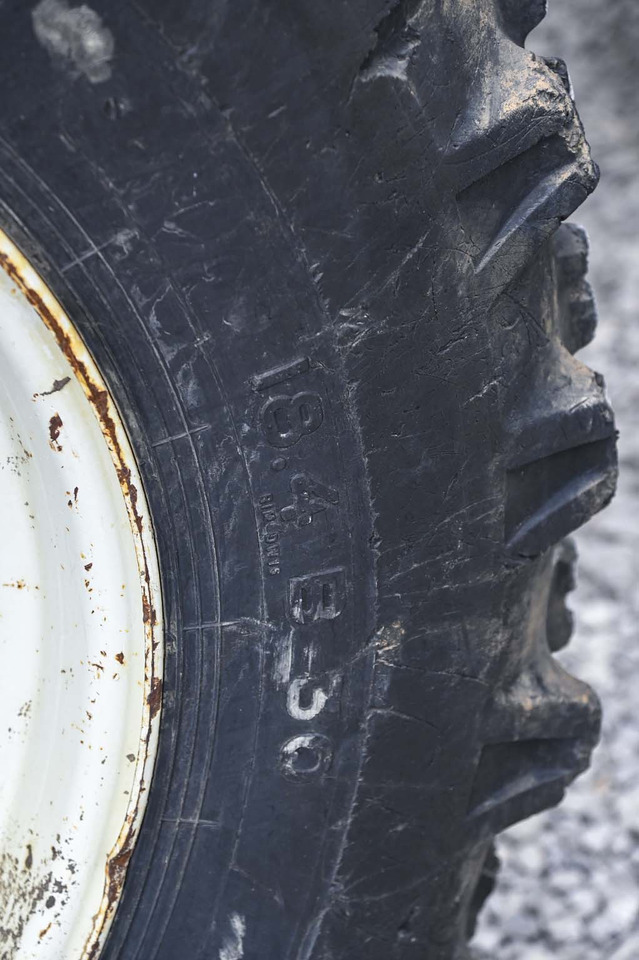 Backhoe loader Lännen 8600E: picture 26