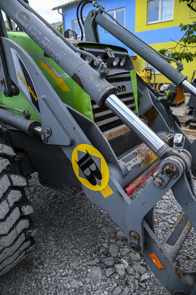 Backhoe loader Lännen 8600E: picture 18