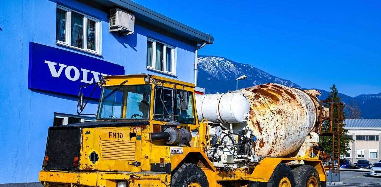 Volvo A25C 6X6 - Concrete mixer truck: picture 1 Volvo A25C 6X6 - Concrete mixer truck: picture 1
