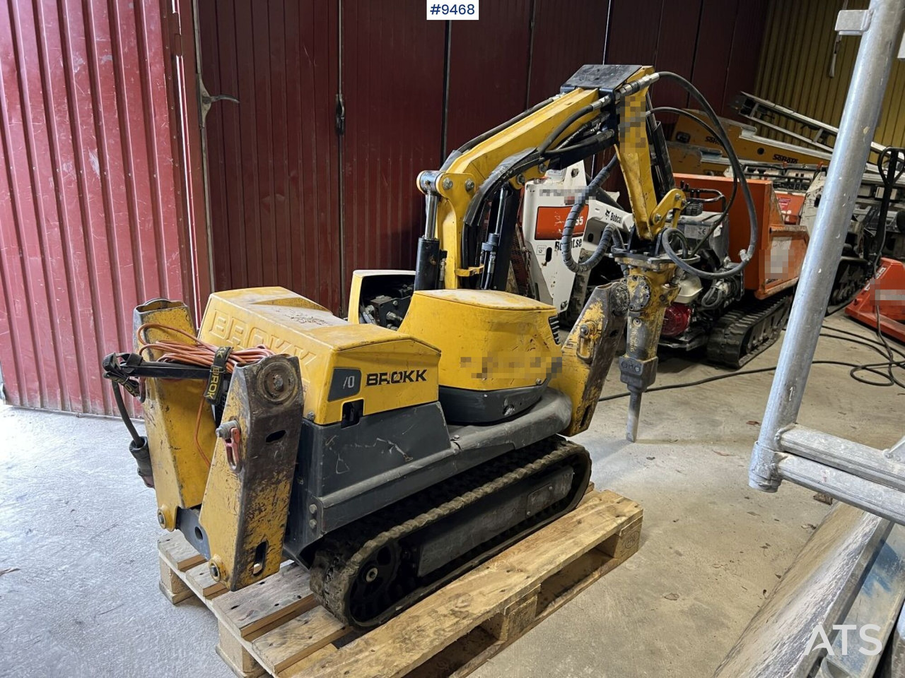 BROKK 70 Demolition / Forming robot - Construction machinery: picture 2 BROKK 70 Demolition / Forming robot - Construction machinery: picture 2