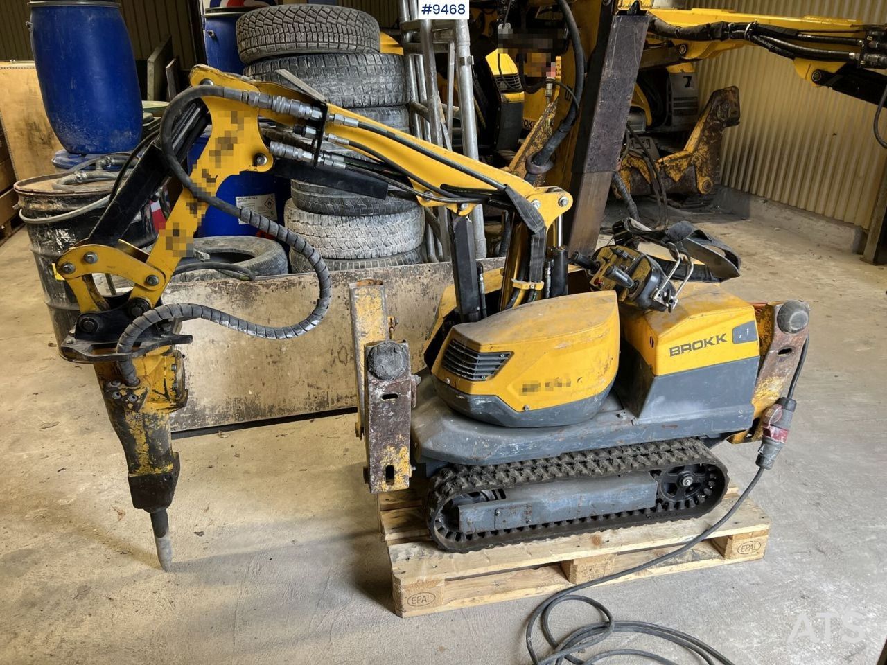 BROKK 70 Demolition / Forming robot - Construction machinery: picture 1 BROKK 70 Demolition / Forming robot - Construction machinery: picture 1