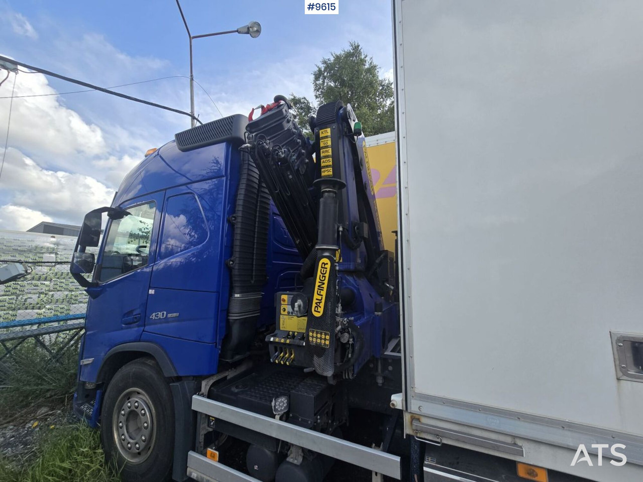 Crane Truck Volvo FM 62TR - Crane truck, Box truck: picture 3 Crane Truck Volvo FM 62TR - Crane truck, Box truck: picture 3