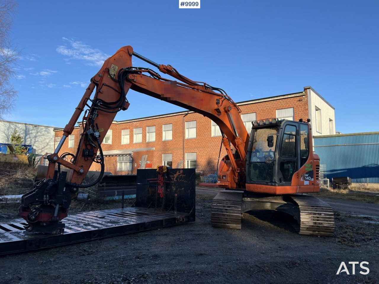 Doosan DX140LCR-3 Excavator with rotator - Crawler excavator: picture 1 Doosan DX140LCR-3 Excavator with rotator - Crawler excavator: picture 1