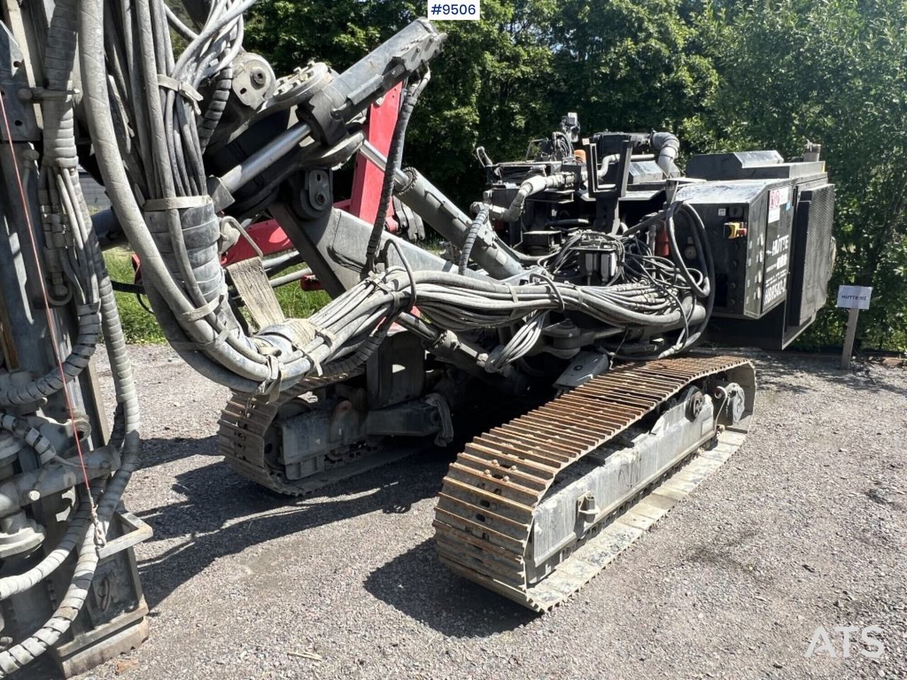 Drill rig Hütte with Fassi F32 crane - Drilling rig: picture 4 Drill rig Hütte with Fassi F32 crane - Drilling rig: picture 4