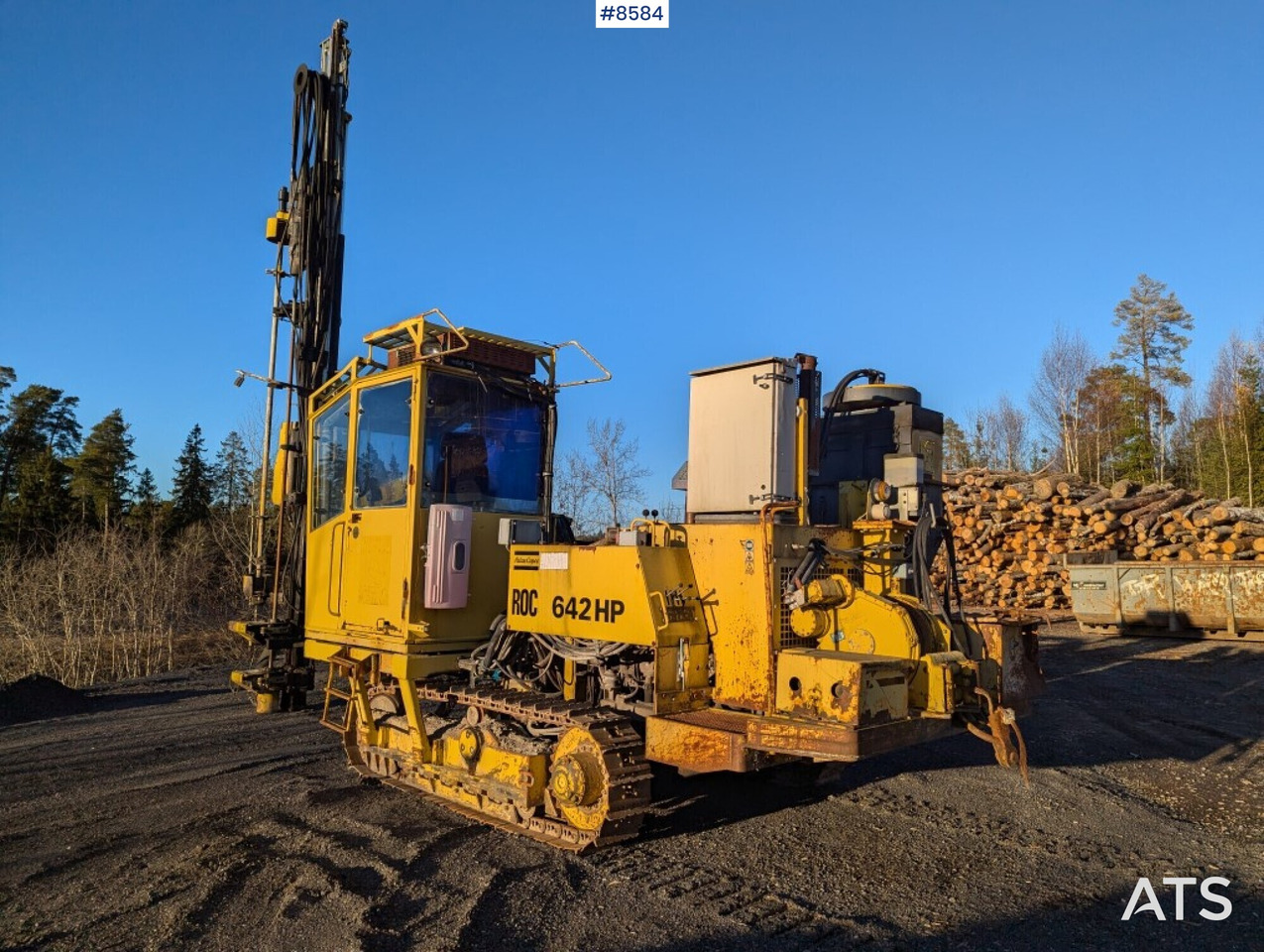 Drill rigg Atlas Copco ROC 642 HP with cab (SEE VIDEO) - Drilling rig: picture 1 Drill rigg Atlas Copco ROC 642 HP with cab (SEE VIDEO) - Drilling rig: picture 1