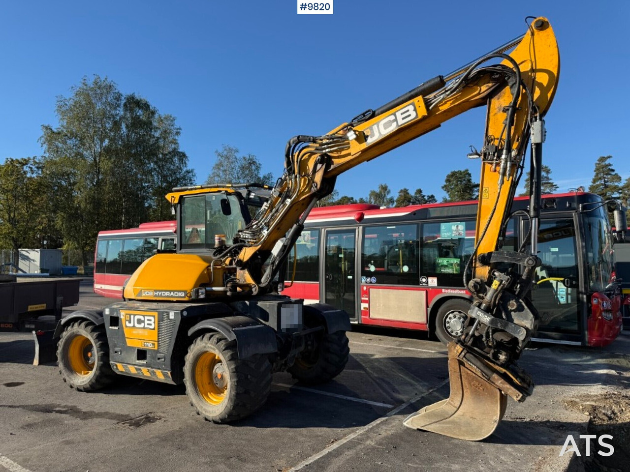 JCB Hydradig 110w wheel excavator with tiltrotator and attachments - Wheel excavator: picture 1 JCB Hydradig 110w wheel excavator with tiltrotator and attachments - Wheel excavator: picture 1