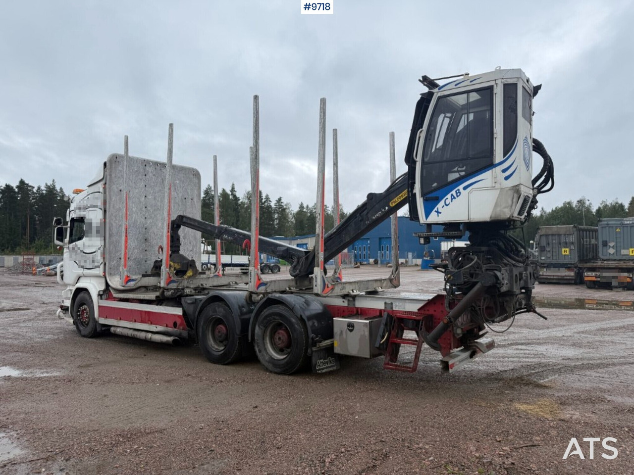 Log truck Scania R520 with crane - Timber truck, Crane truck: picture 3 Log truck Scania R520 with crane - Timber truck, Crane truck: picture 3