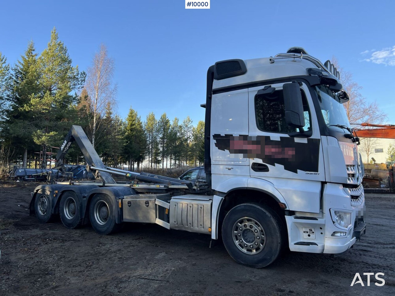 MERCEDES-BENZ AROCS 3251 Hook Truck with tridem body - Hook lift truck: picture 2 MERCEDES-BENZ AROCS 3251 Hook Truck with tridem body - Hook lift truck: picture 2