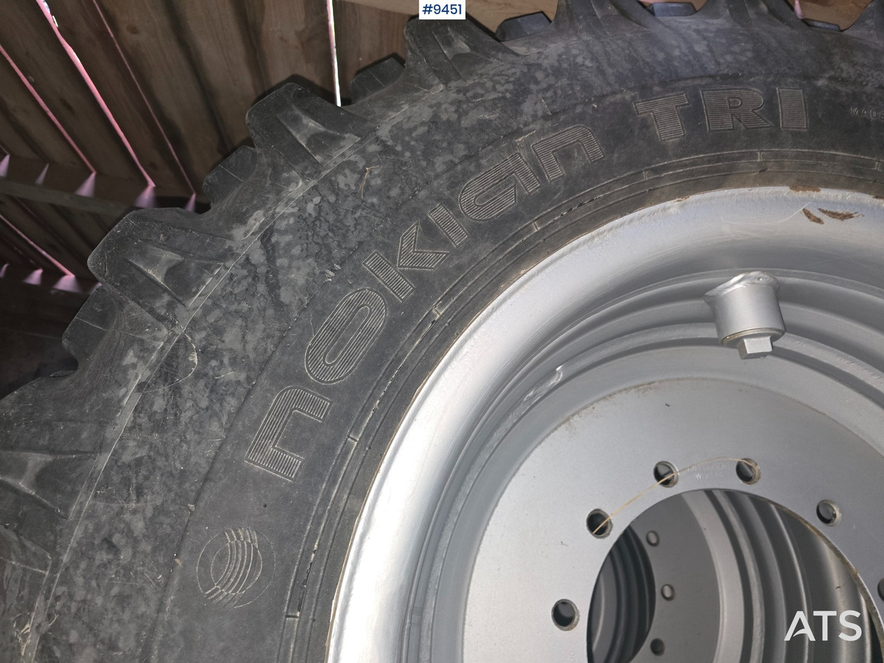 Construction equipment NOKIAN TIRE AND RIM FOR HUDDIG: picture 6